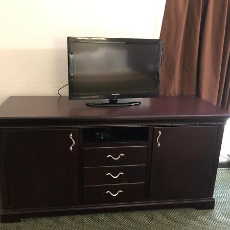 Econo Lodge Wisconsin Rapids Ngoại thất bức ảnh